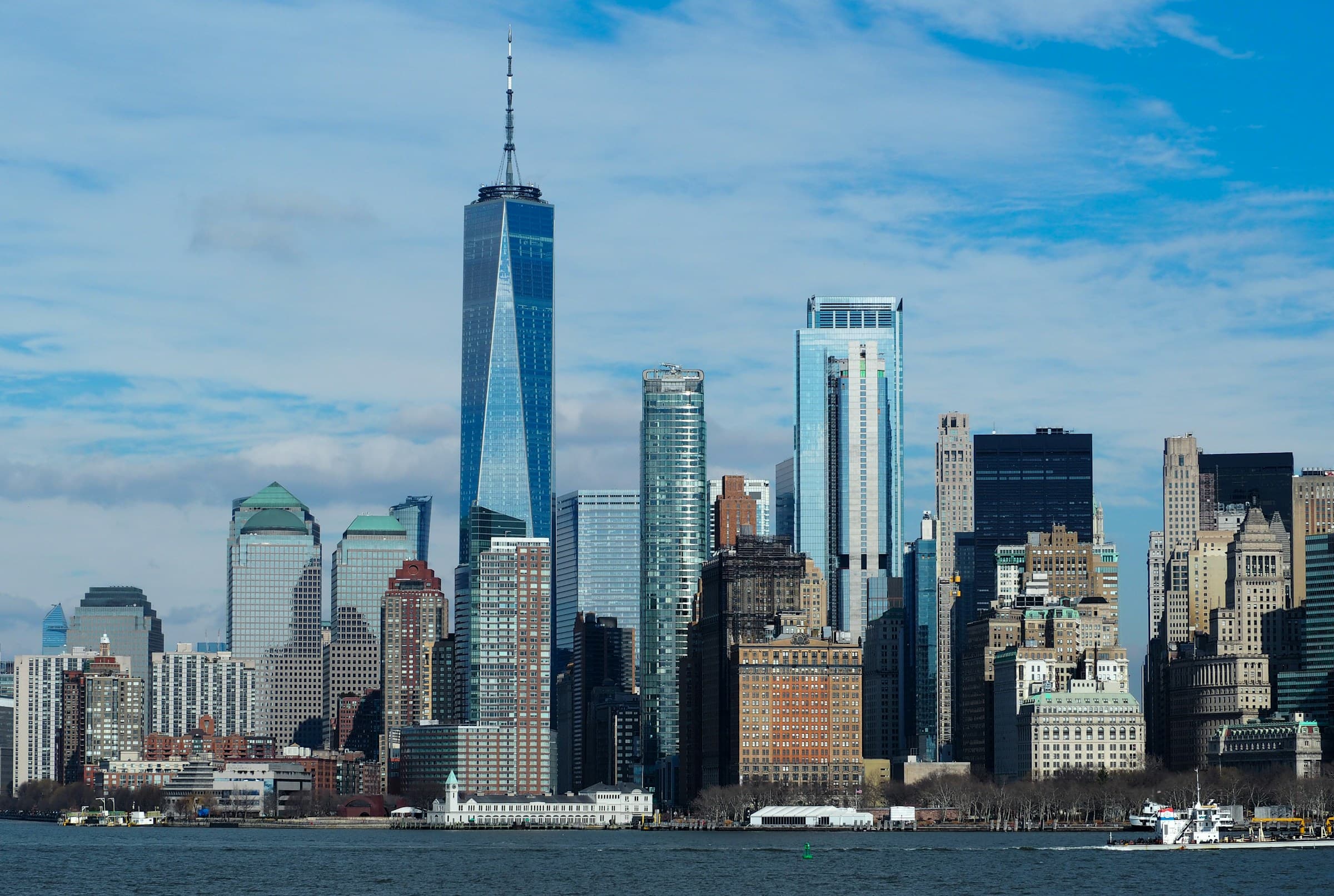 Lower Manhattan financial district and One World Trade Center from the Hudson River